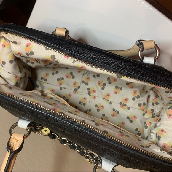 Black and white Guess handbag - Picture 4 of 5